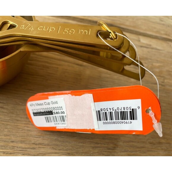 Le Creuset Stainless Steel Gold 4 Piece Measuring Cup Set NEW NWT - Picture 6 of 6